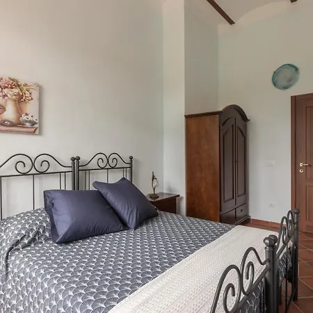 Tenuta Di Valmora Κατάλυμα σε φάρμα *