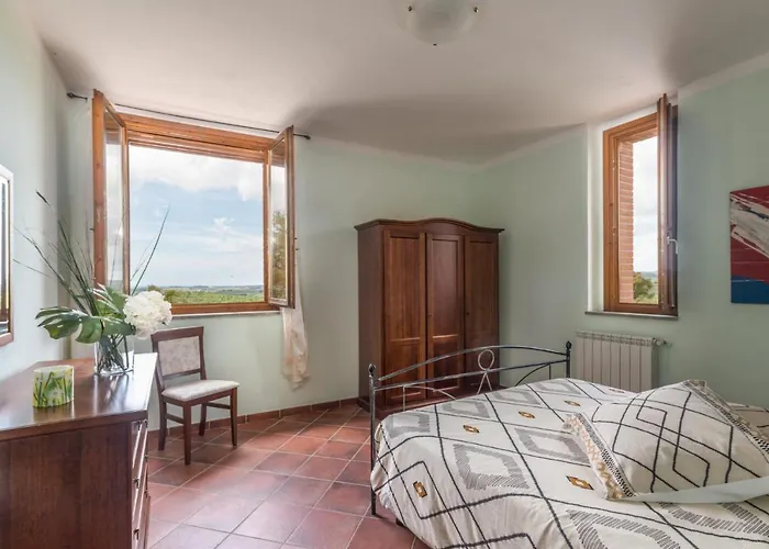 Tenuta Di Valmora Κατάλυμα σε φάρμα *