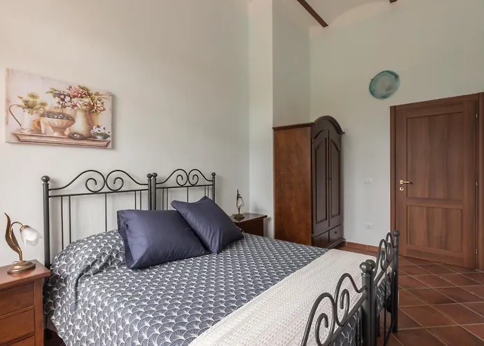 Tenuta Di Valmora Κατάλυμα σε φάρμα *